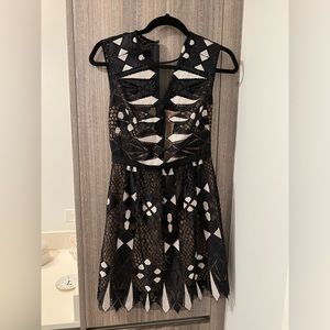 BCBG cocktail dress Size 4